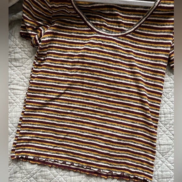 ✨3 for $20✨ Loft knit t-shirt - Picture 2 of 2